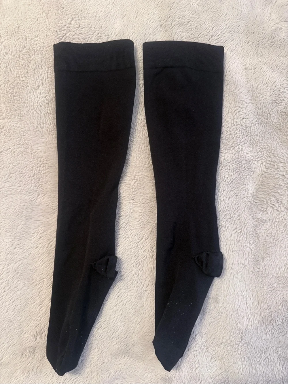Girls Black Knee-High Tights with Bow Detail (Size 4)
